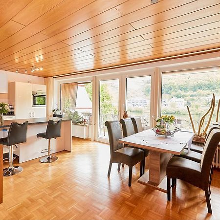 Ferienwohnung "Edeltrud Deluxe Moselblick" Commune fusionnée de Commune fusionnée de Bernkastel-Kues Extérieur photo